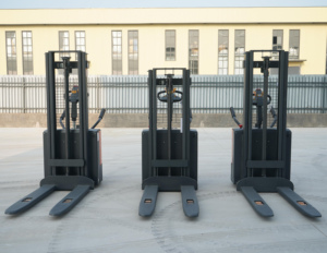 Electric Pallet Stacker With 2 Ton Truck Pallet