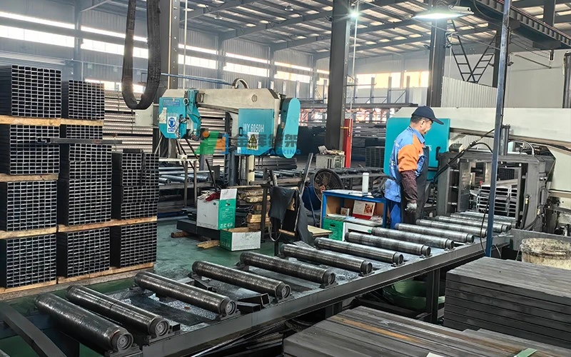 Automated metal profile processing line